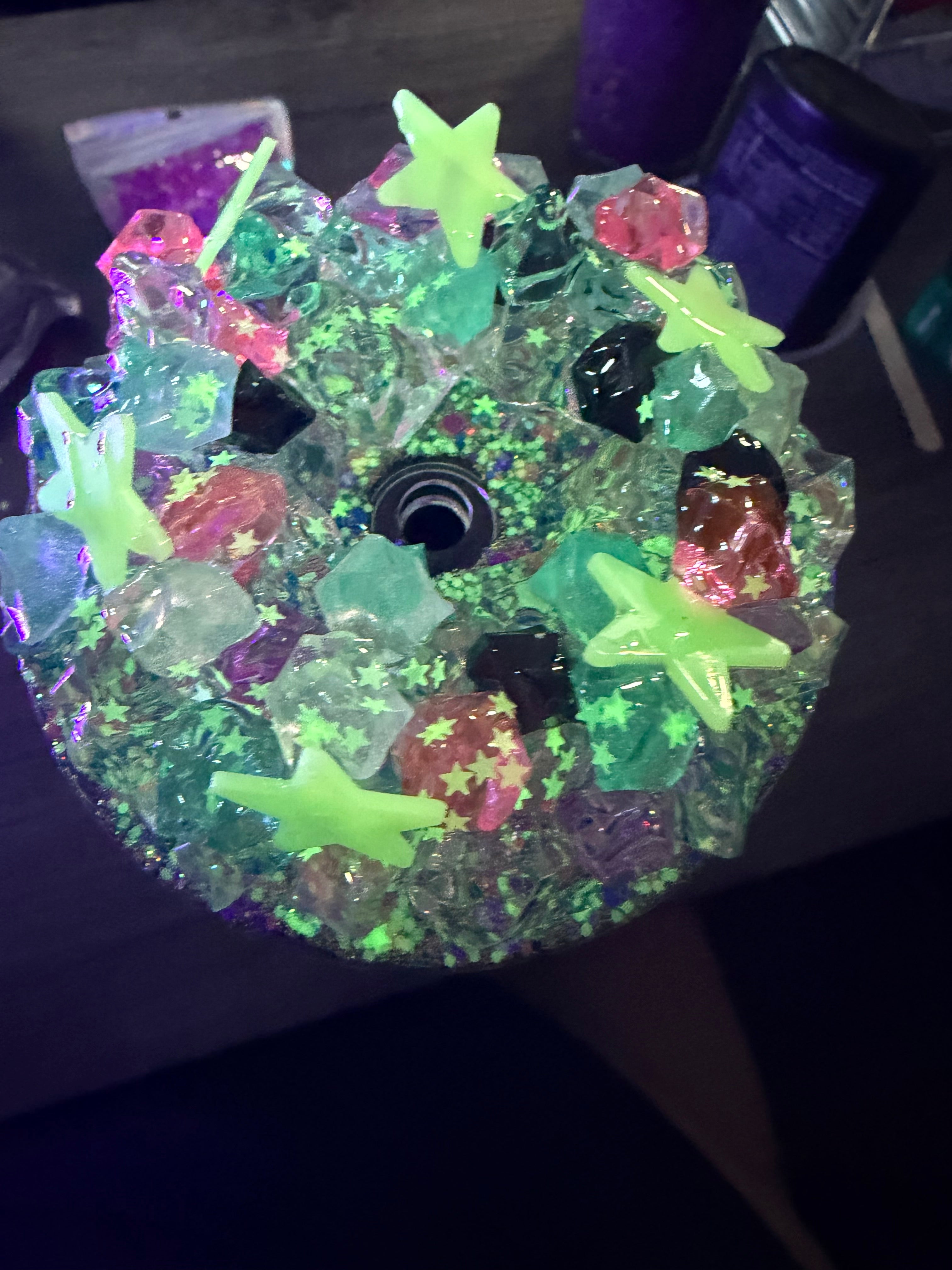 24oz TAPERED CUP - MILKYWAY GALAXAY (GLOW IN THE DARK) - DREAMSCAPES - WITH DECO LID