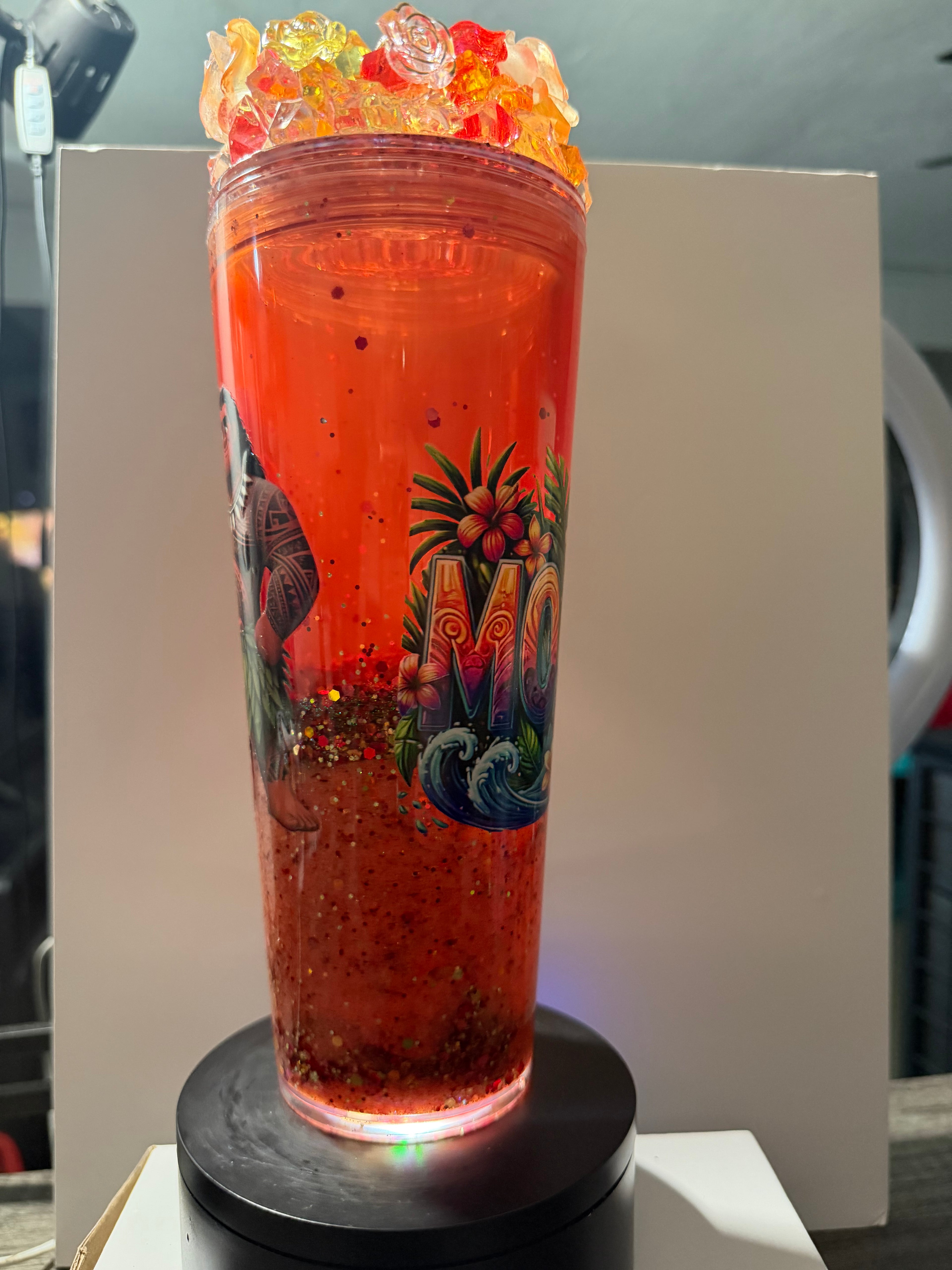24oz TAPERED CUP - PRINCESS - MOANA - DREAMSCAPES WITH DECO LID