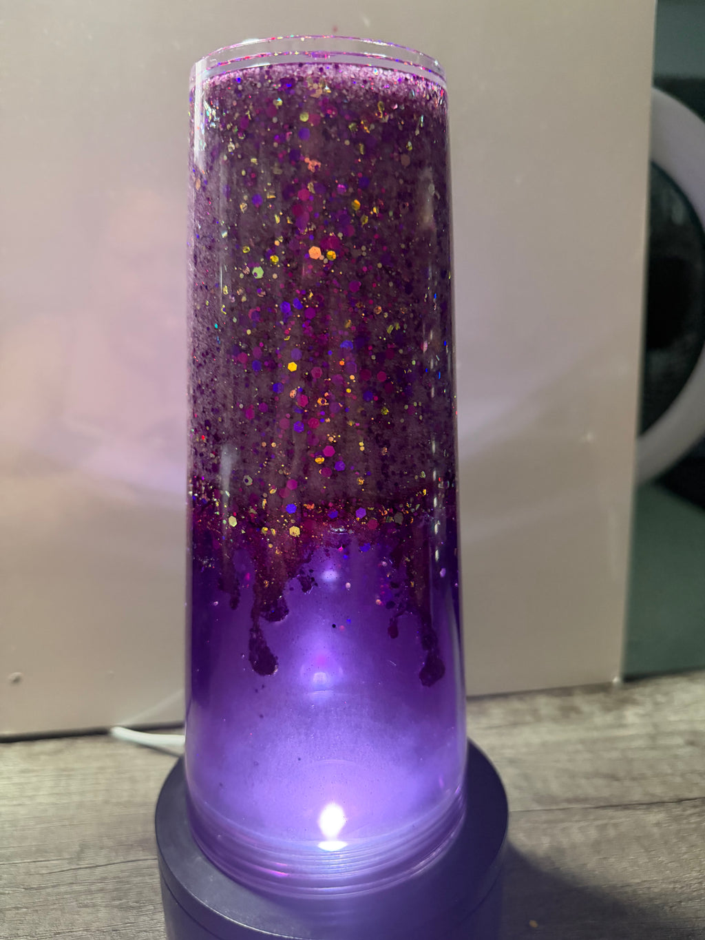24oz TAPERED CUP - PURPLE ROYALTY - DREAMSCAPES - WITH DECO LID