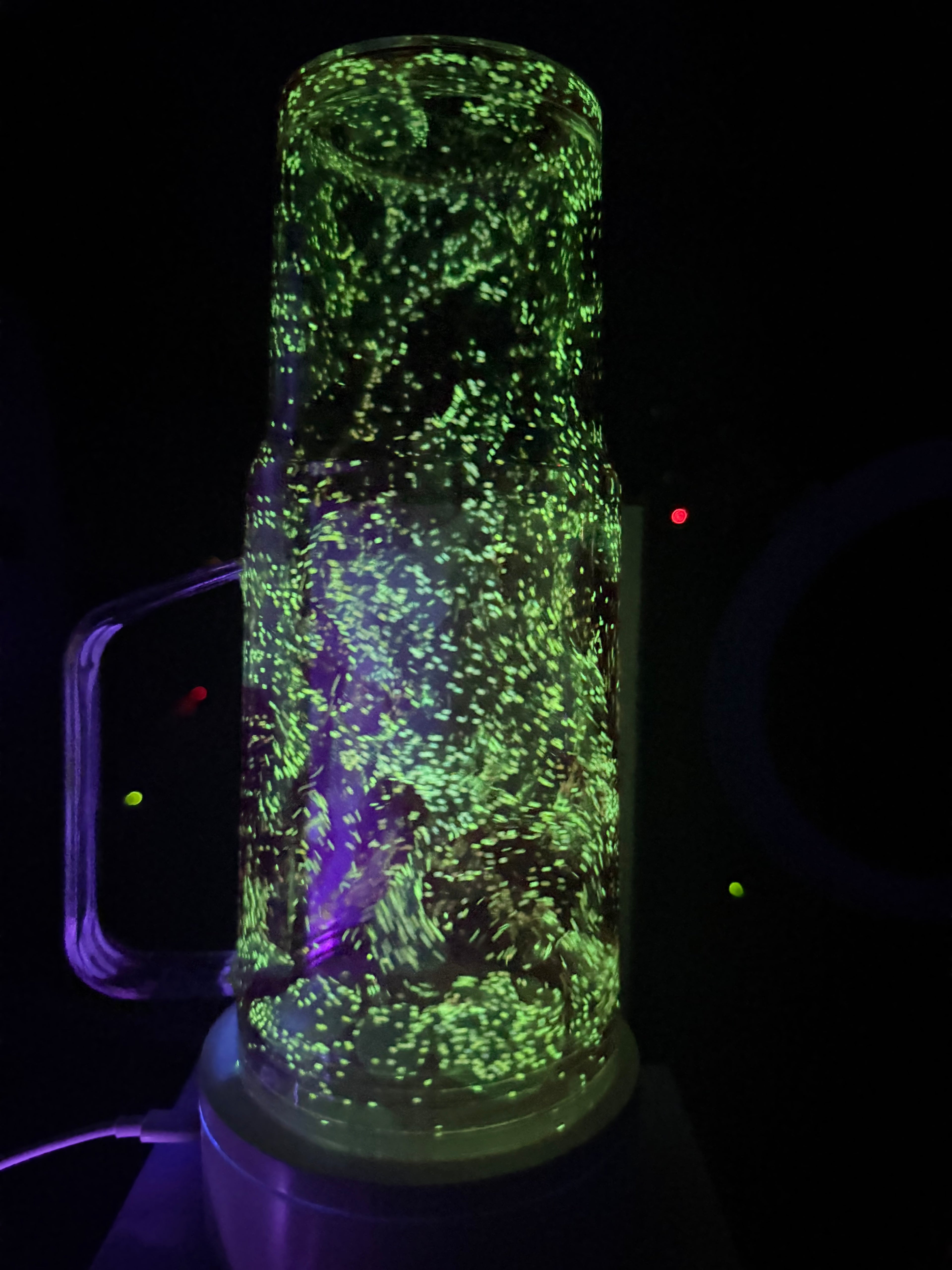 40 OZ ACRYLIC - REVERSE LAVA - GLOW IN THE DARK