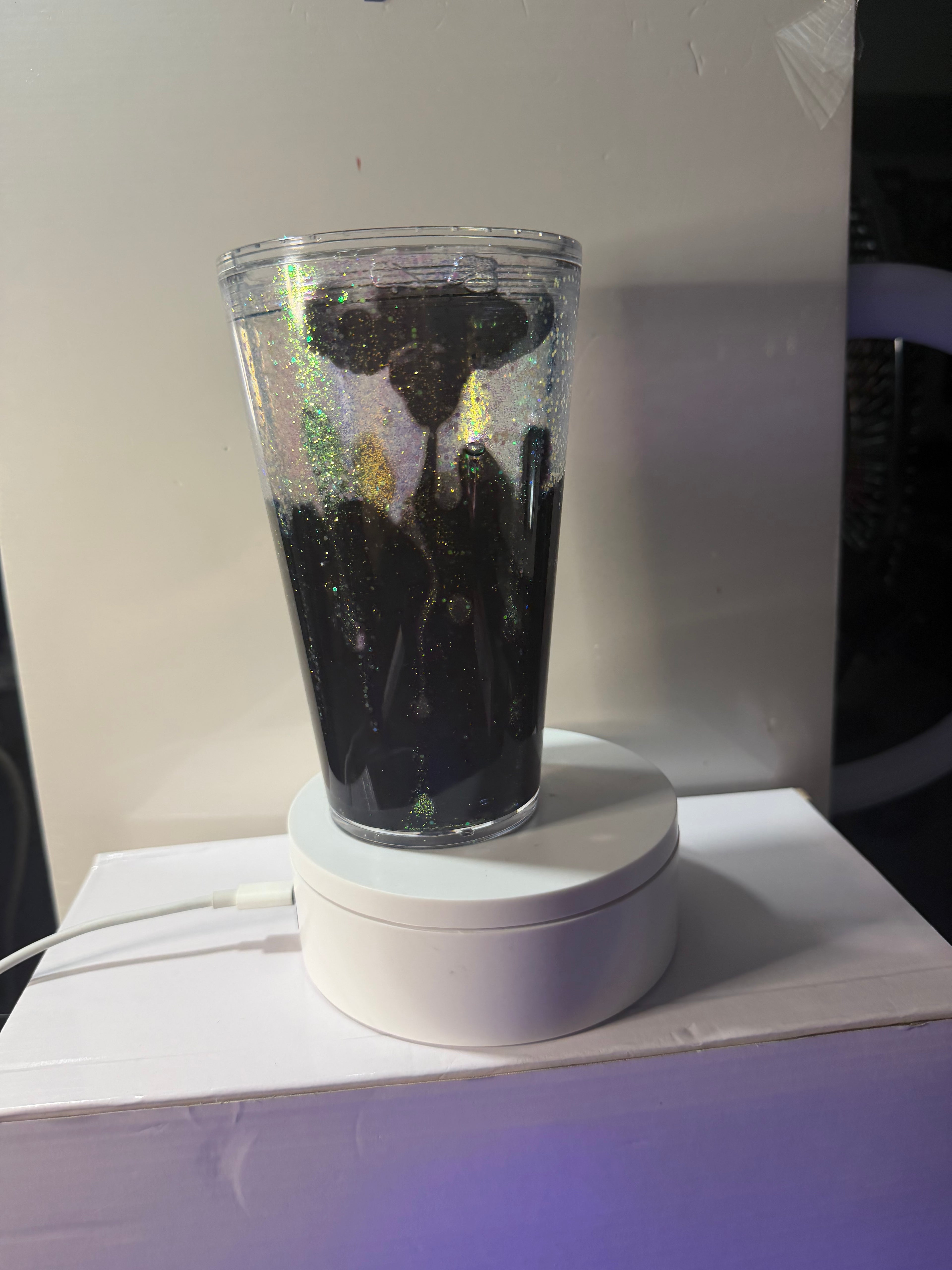 16OZ TAPERED ACRYLIC - REVERSE LAVA - GLOW IN THE DARK