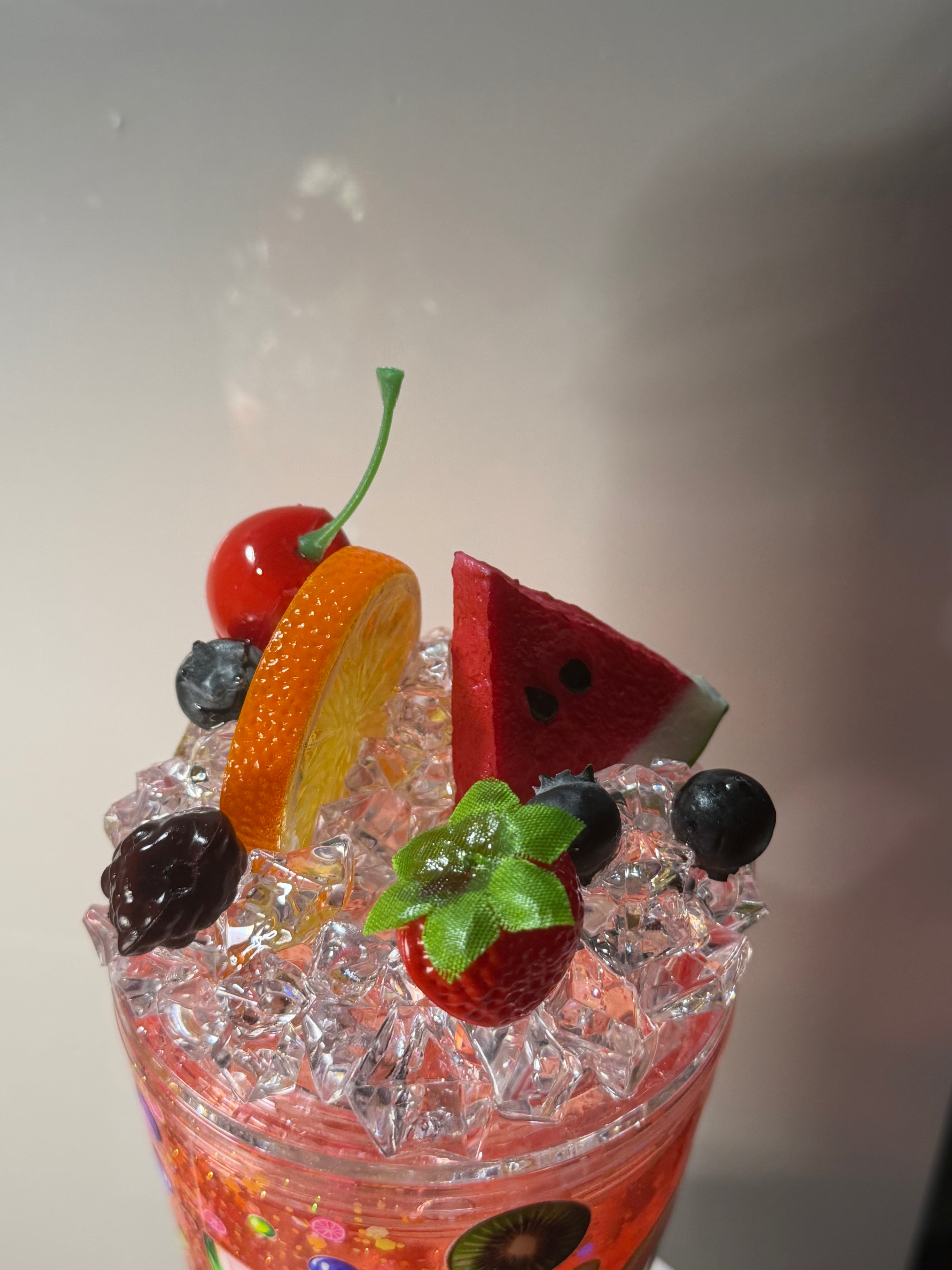 SUMMER FRUIT  - 16 OZ TAPERED CUP WITH DECO LID