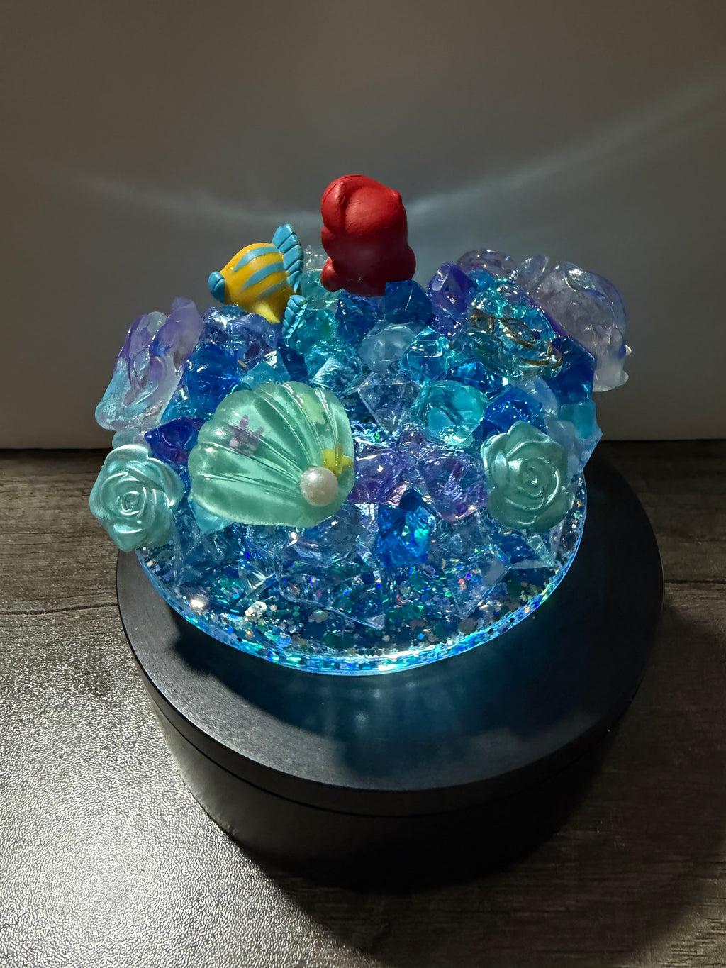 24oz TAPERED CUP - PRINCESS - ARIEL DREAMSCAPES WITH DECO LID