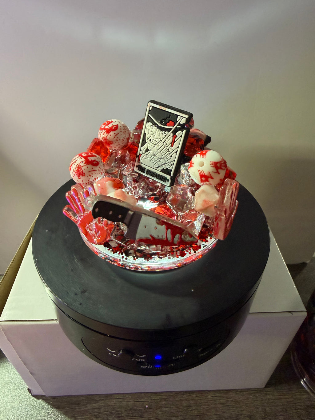 16oz LIBBY HANDLED ACRYLIC - COAGULATED BLOOD FREDDY KRUGER CUP - DECO LID