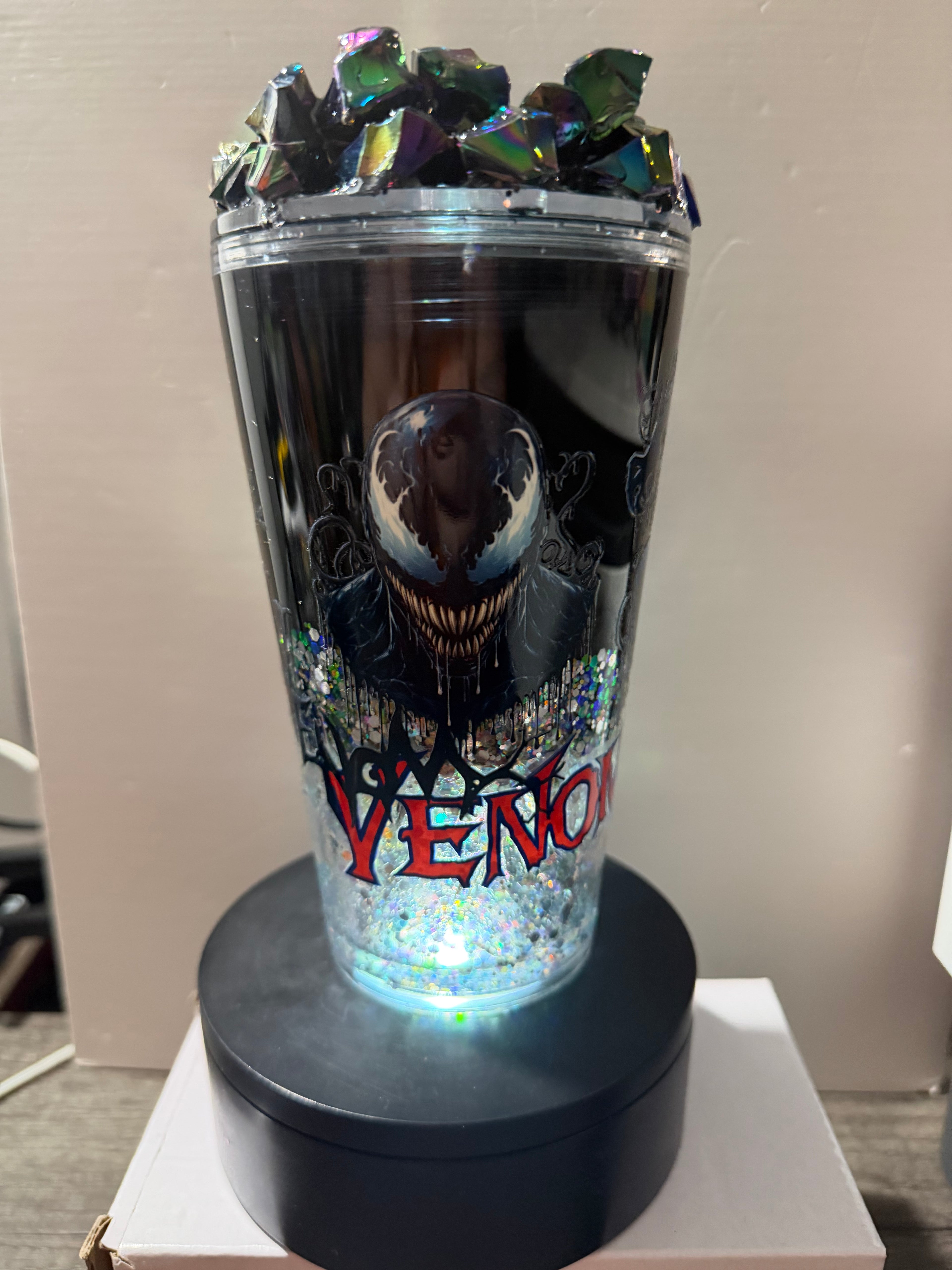 16OZ TAPERED - REVERSE LAVA VENOM - WITH DECO LID