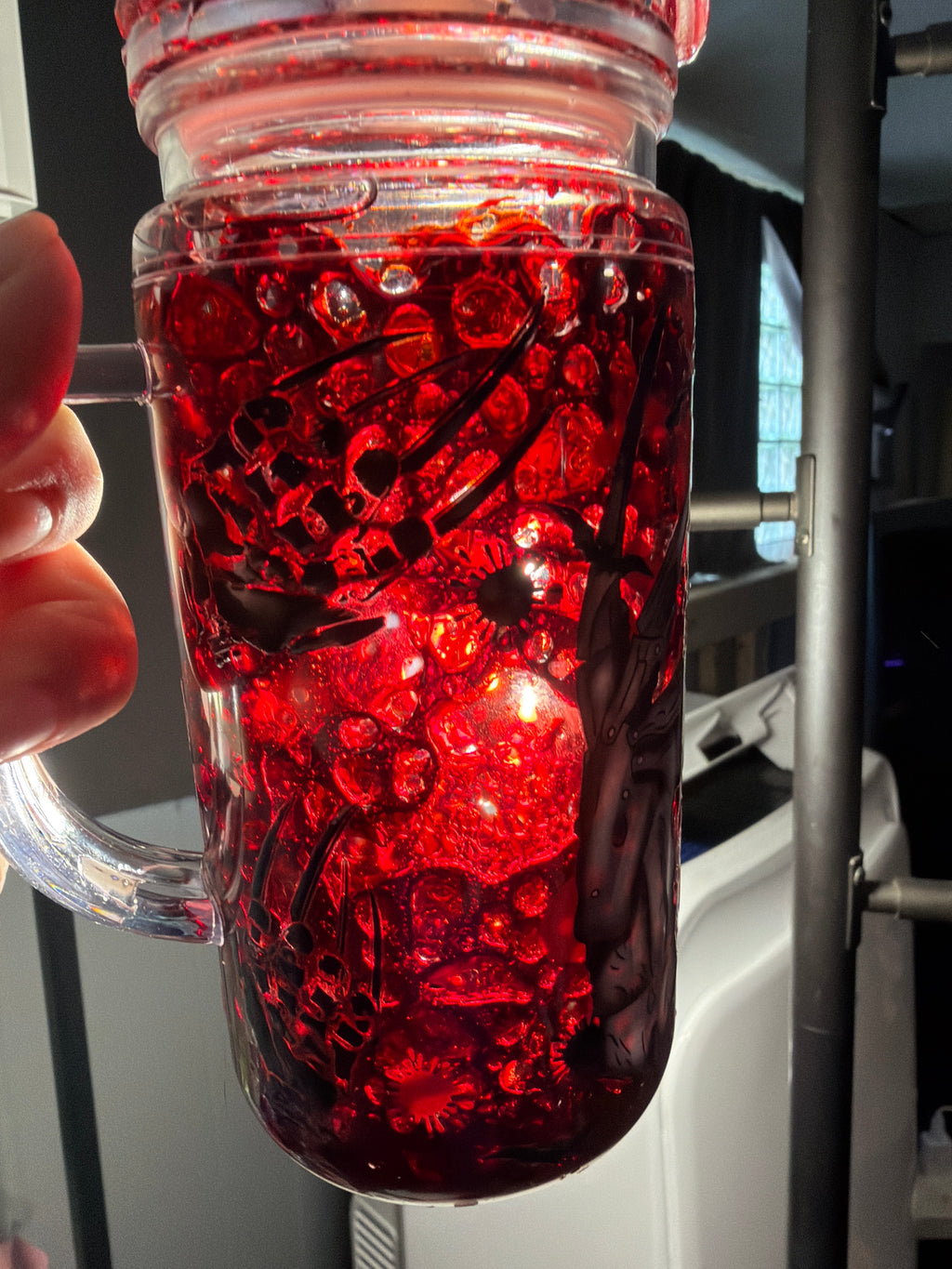 16oz LIBBY HANDLED ACRYLIC - COAGULATED BLOOD FREDDY KRUGER CUP - DECO LID