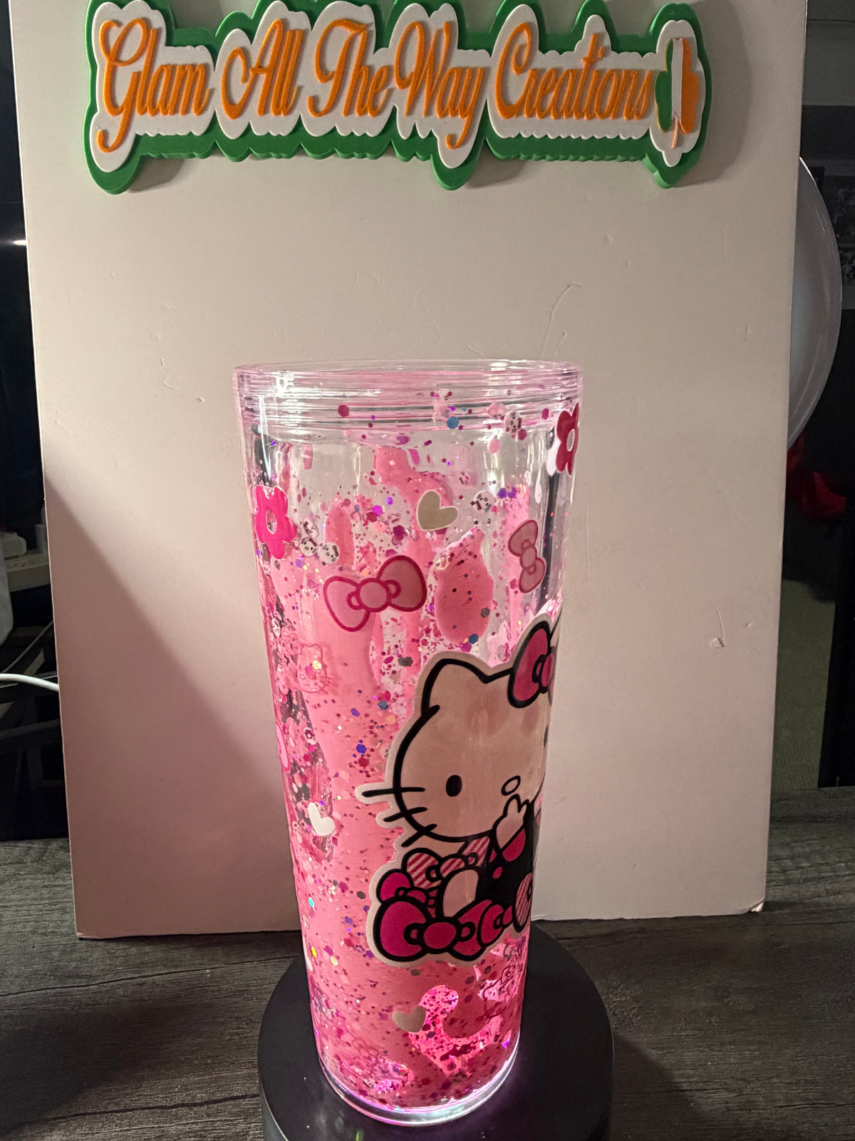 24oz TAPERED CUP - PRINCESS - BABY PINK LAVA - HELLO KITTY CUP - DECO LID