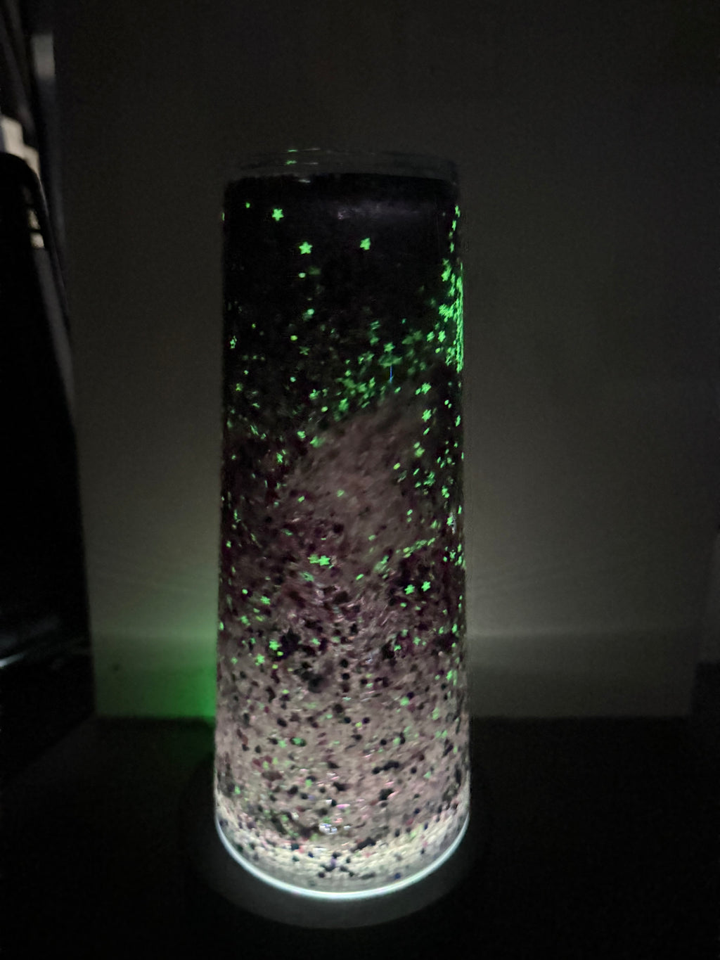 24oz TAPERED CUP - MILKYWAY GALAXAY (GLOW IN THE DARK) - DREAMSCAPES - WITH DECO LID