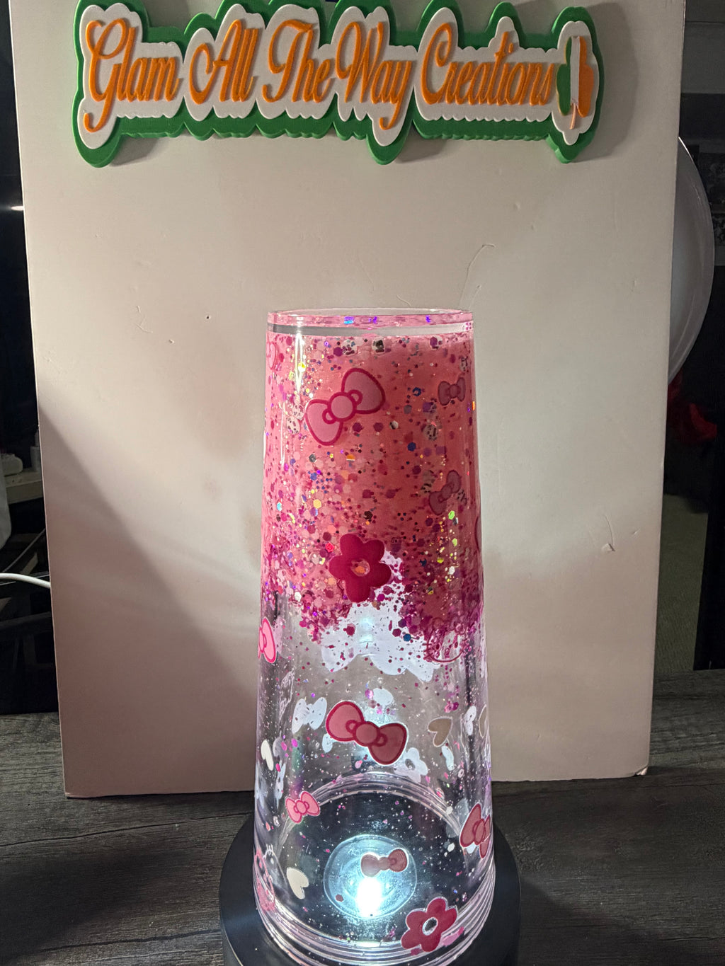24oz TAPERED CUP - PRINCESS - BABY PINK LAVA - HELLO KITTY CUP - DECO LID