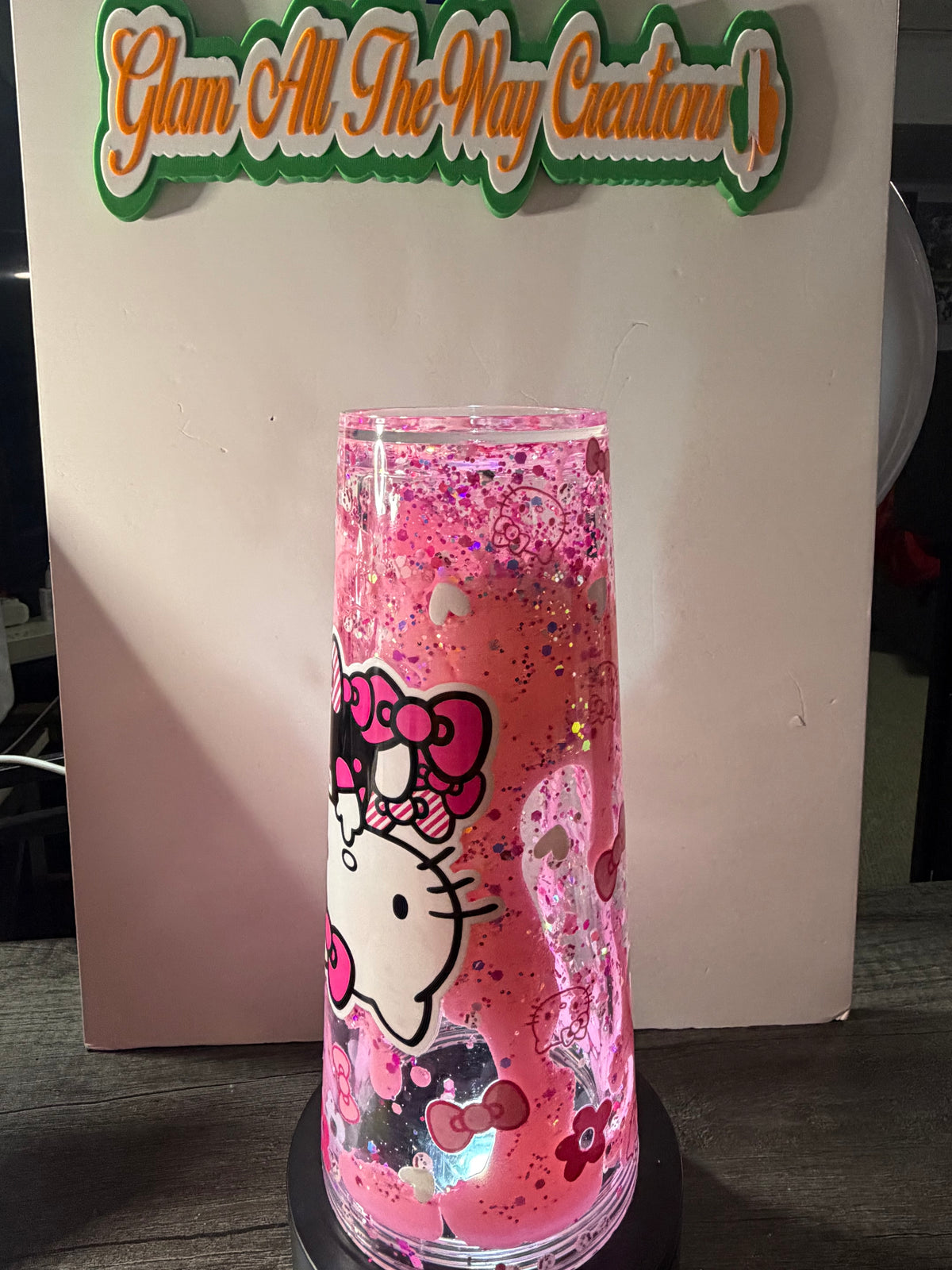 24oz TAPERED CUP - PRINCESS - BABY PINK LAVA - HELLO KITTY CUP - DECO LID