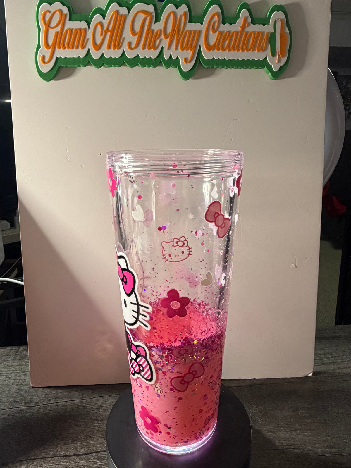 24oz TAPERED CUP - PRINCESS - BABY PINK LAVA - HELLO KITTY CUP - DECO LID