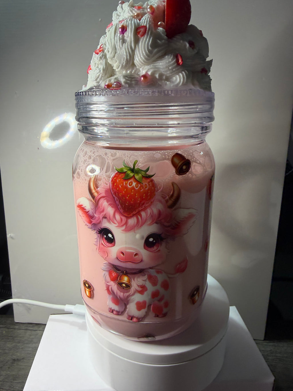 STRAWBERRY MILKSHAKE  CUP WITH DECO LID - 20OZ MASON JAR