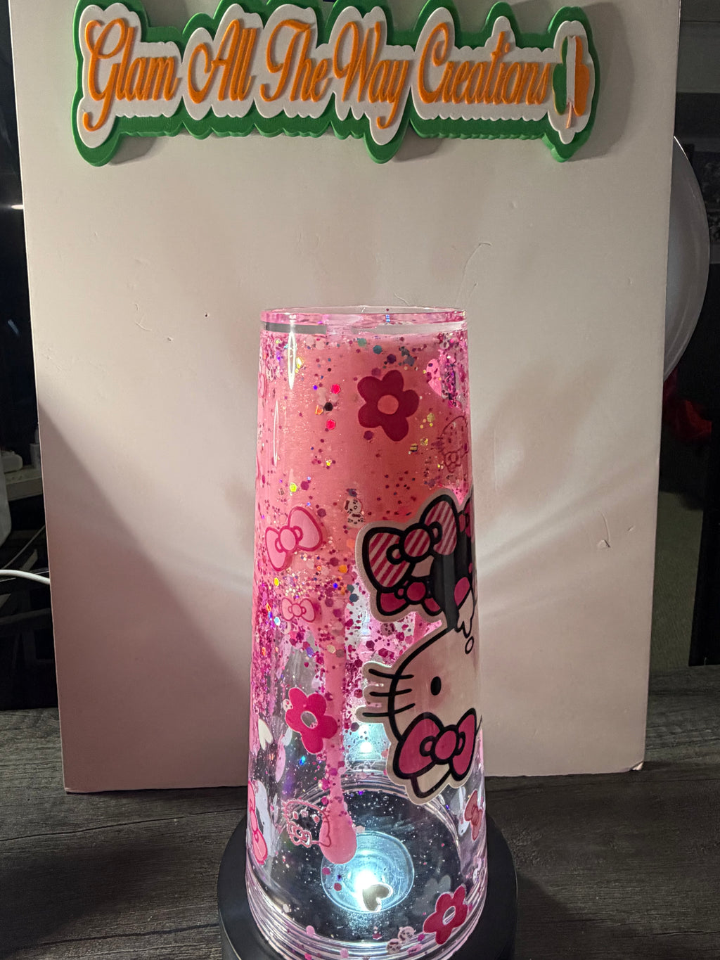 24oz TAPERED CUP - PRINCESS - BABY PINK LAVA - HELLO KITTY CUP - DECO LID