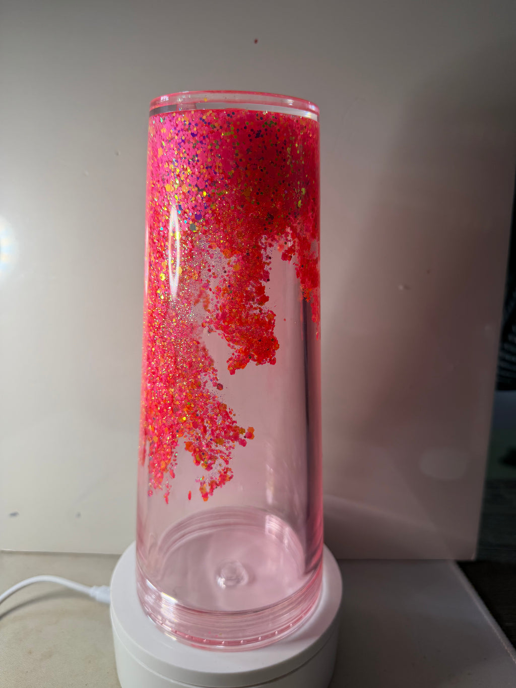 NEON PINK GLOW WATERFALL  - 24oz TAPERED CUP