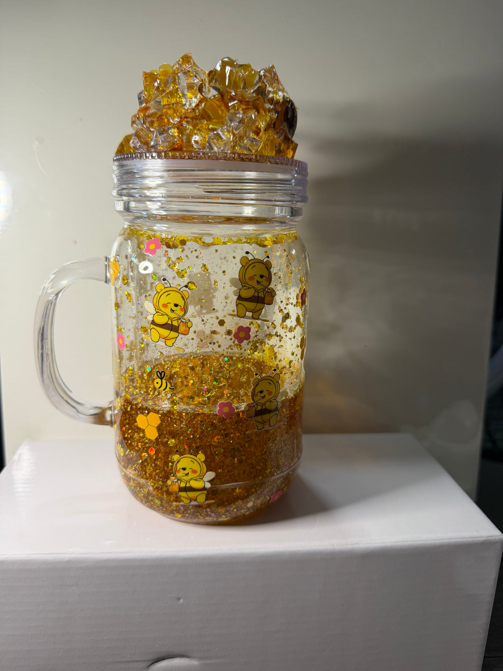 WINNIE THE POOH - HONEY DRIP MASON JAR 20oz WITH DECORATED LID