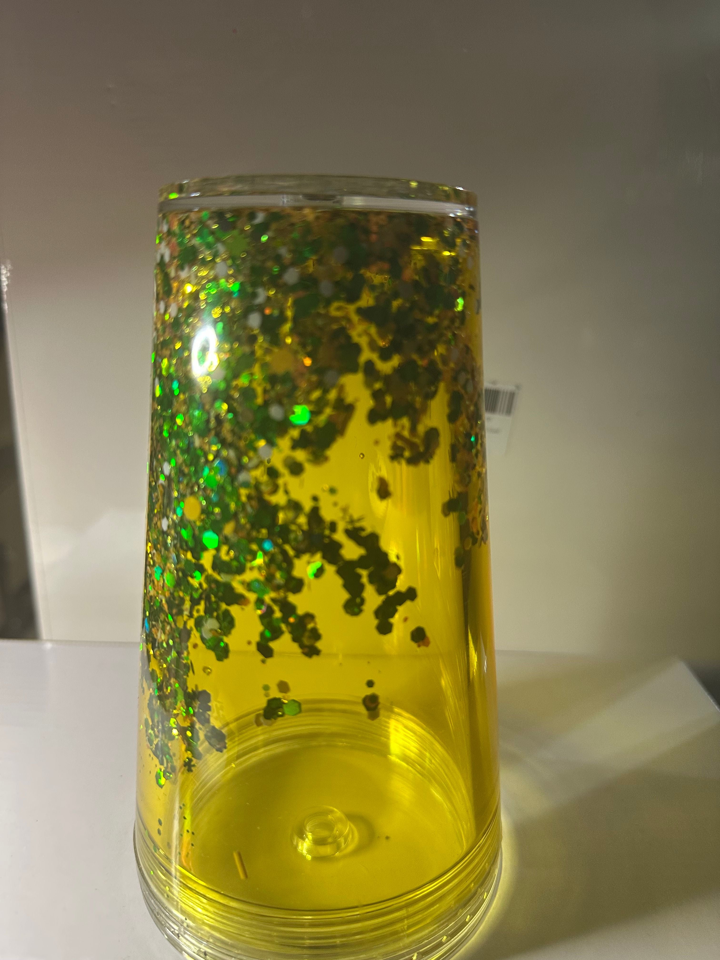 St Pattys Beer Waterfall - Acrylic - Premade Cup