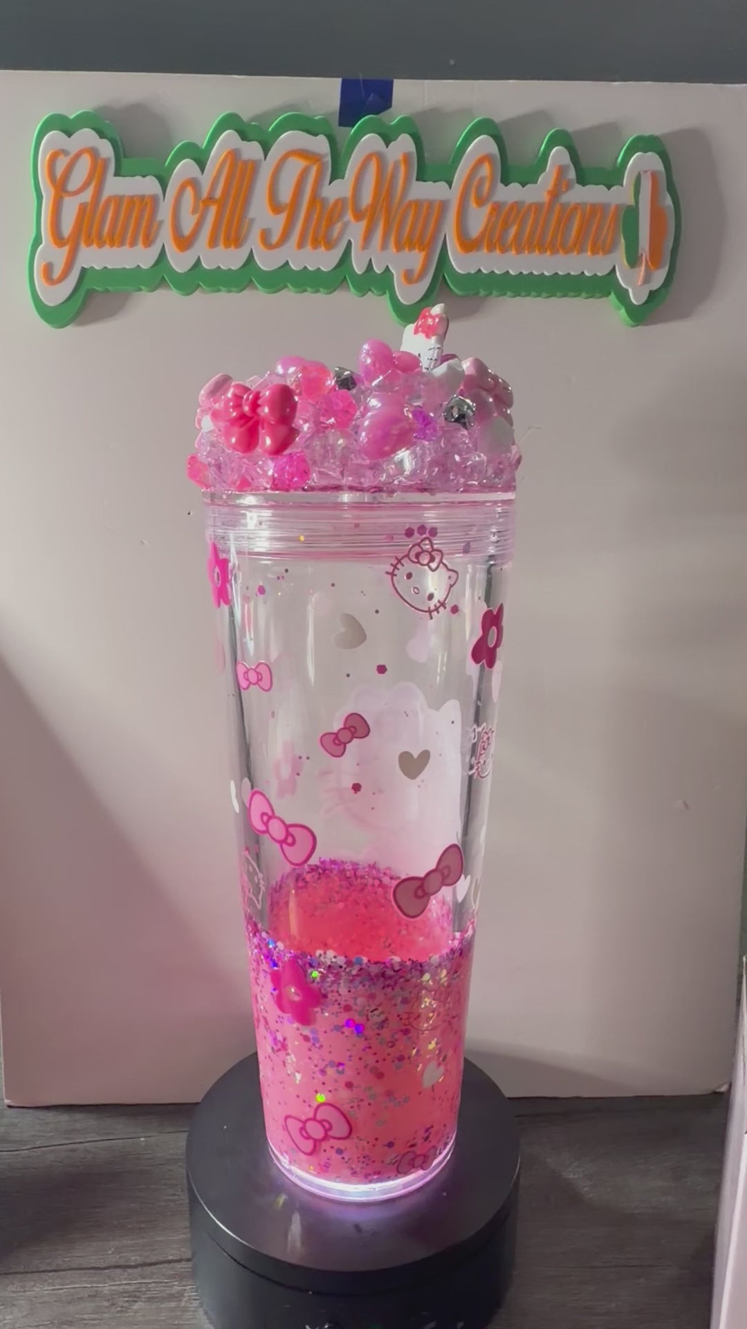 24oz TAPERED CUP - PRINCESS - BABY PINK LAVA - HELLO KITTY CUP - DECO LID