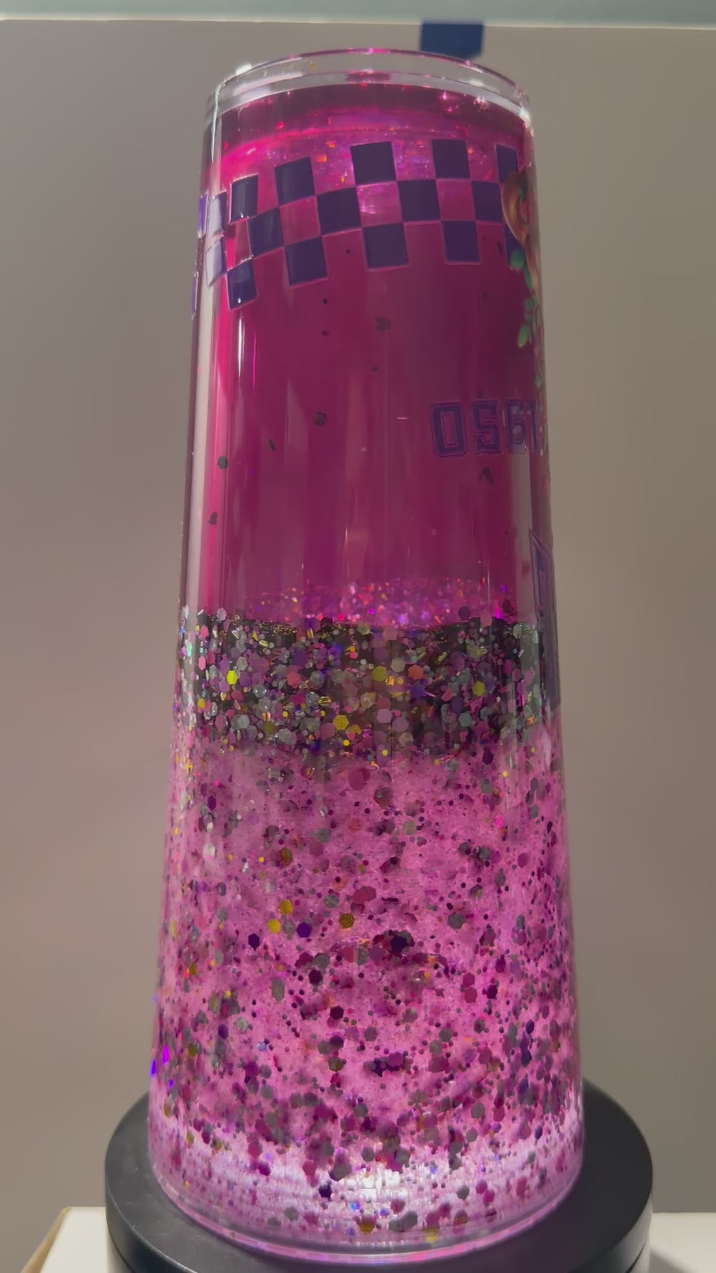 24oz TAPERED CUP - PRINCESS - RAPUNZLE - DREAMSCAPES WITH DECO LID