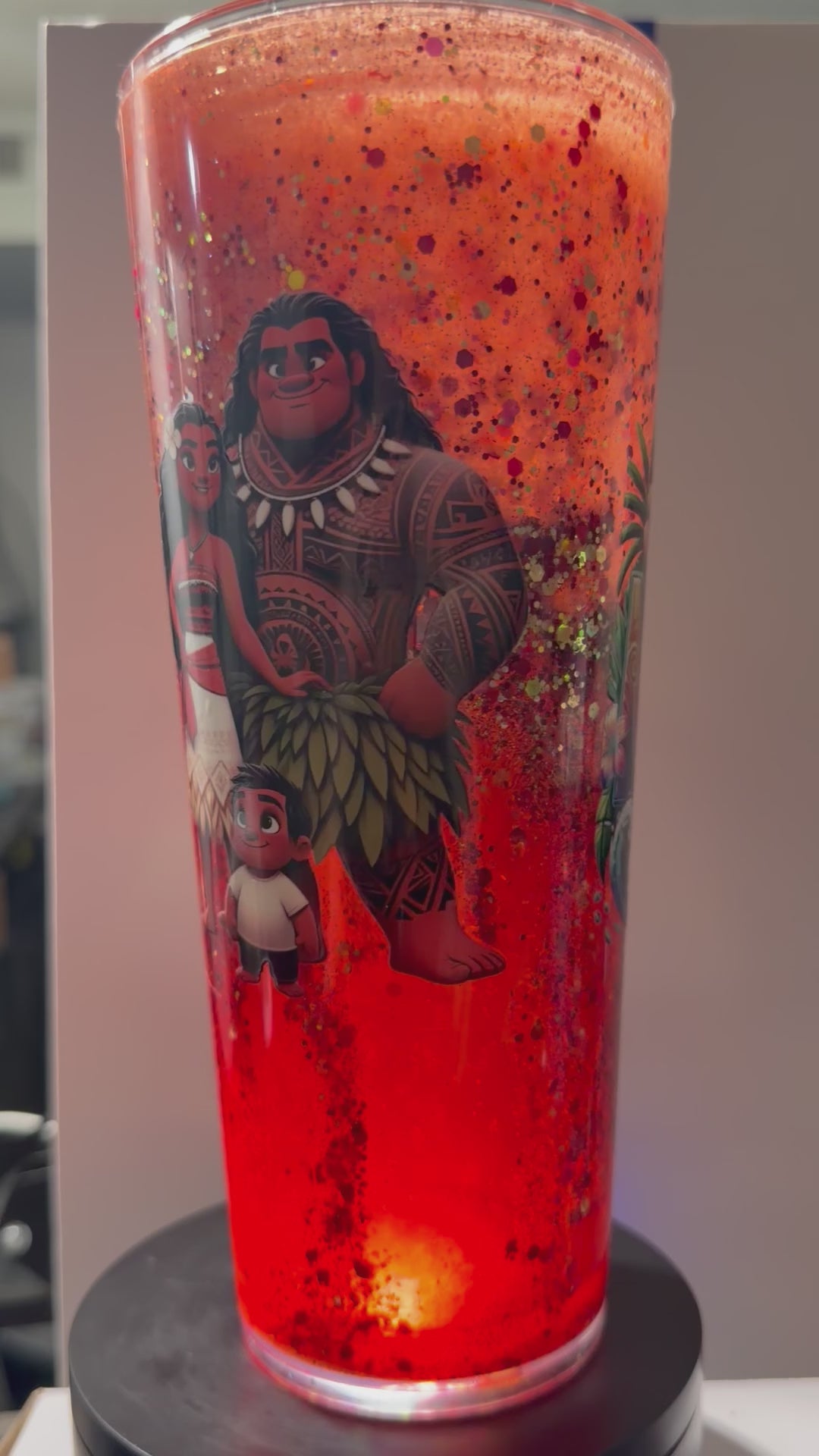 24oz TAPERED CUP - PRINCESS - MOANA - DREAMSCAPES WITH DECO LID